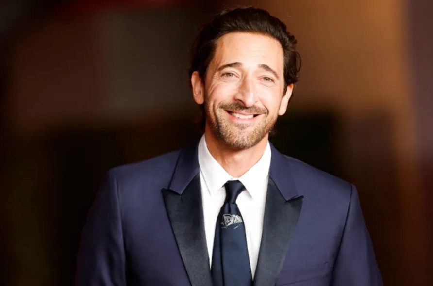 The Fear of 13: Adrien Brody’s Powerful Return to the Stage in London