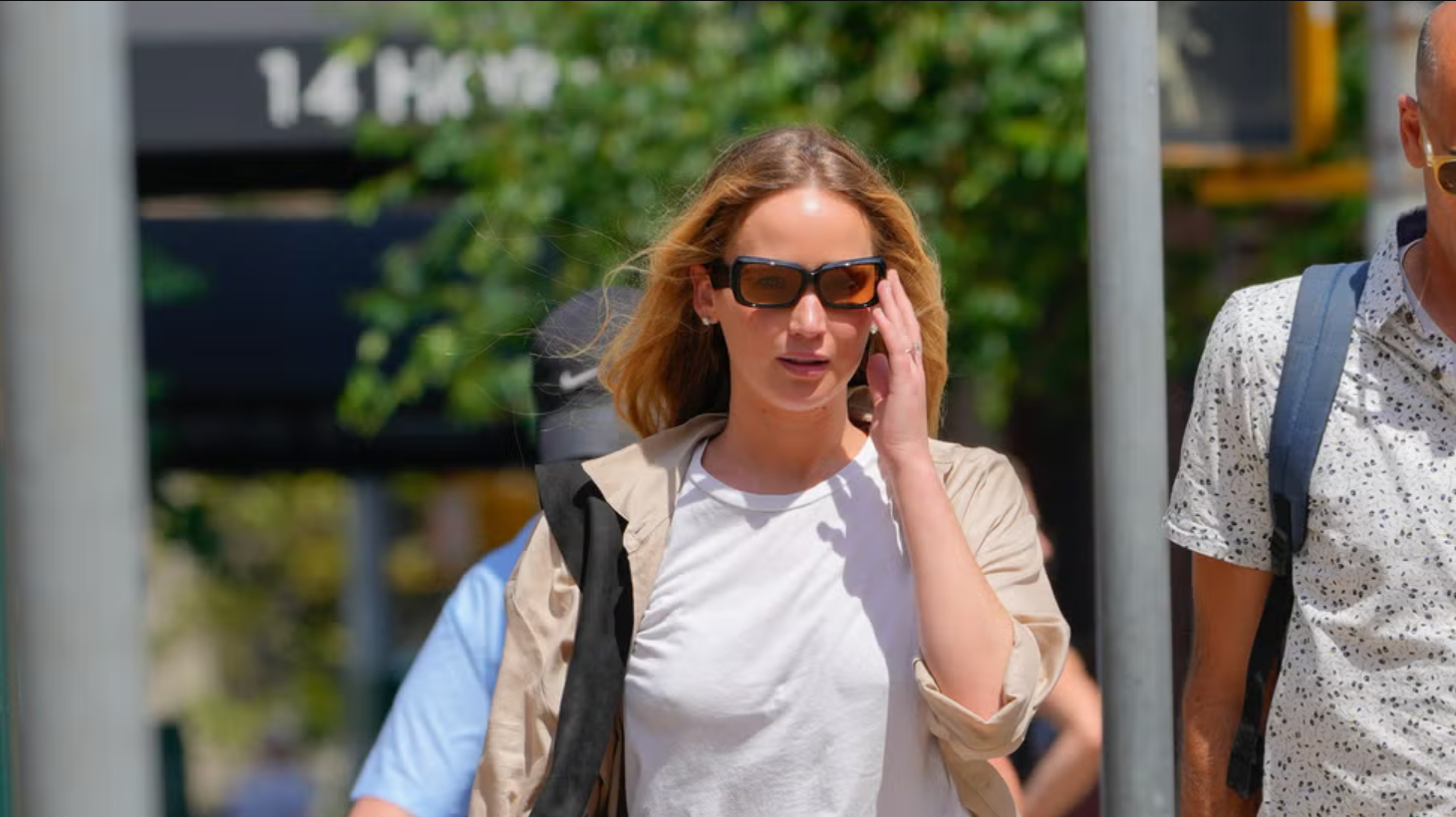 Jennifer Lawrence’s Effortless Summer Style: Beating the Heat in New York City