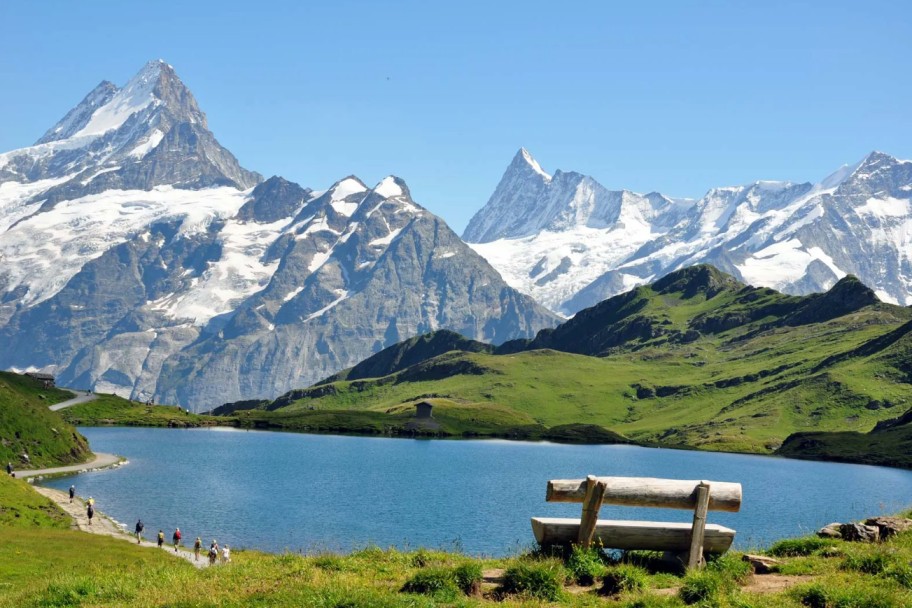 Switzerland: A Country of Natural Beauty, Innovation, and Cultural Diversity