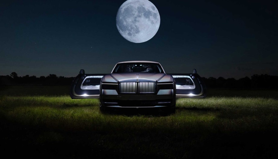 Rolls-Royce Unveils the Exclusive Spectre Lunaflair: A Bespoke Masterpiece Inspired by Celestial Beauty