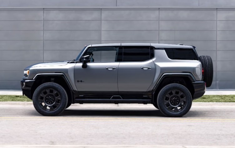 GMC Unleashes Bold Innovations in 2026 HUMMER EV Lineup: Enhanced Agility, Lightning Speed, and Smarter Tech